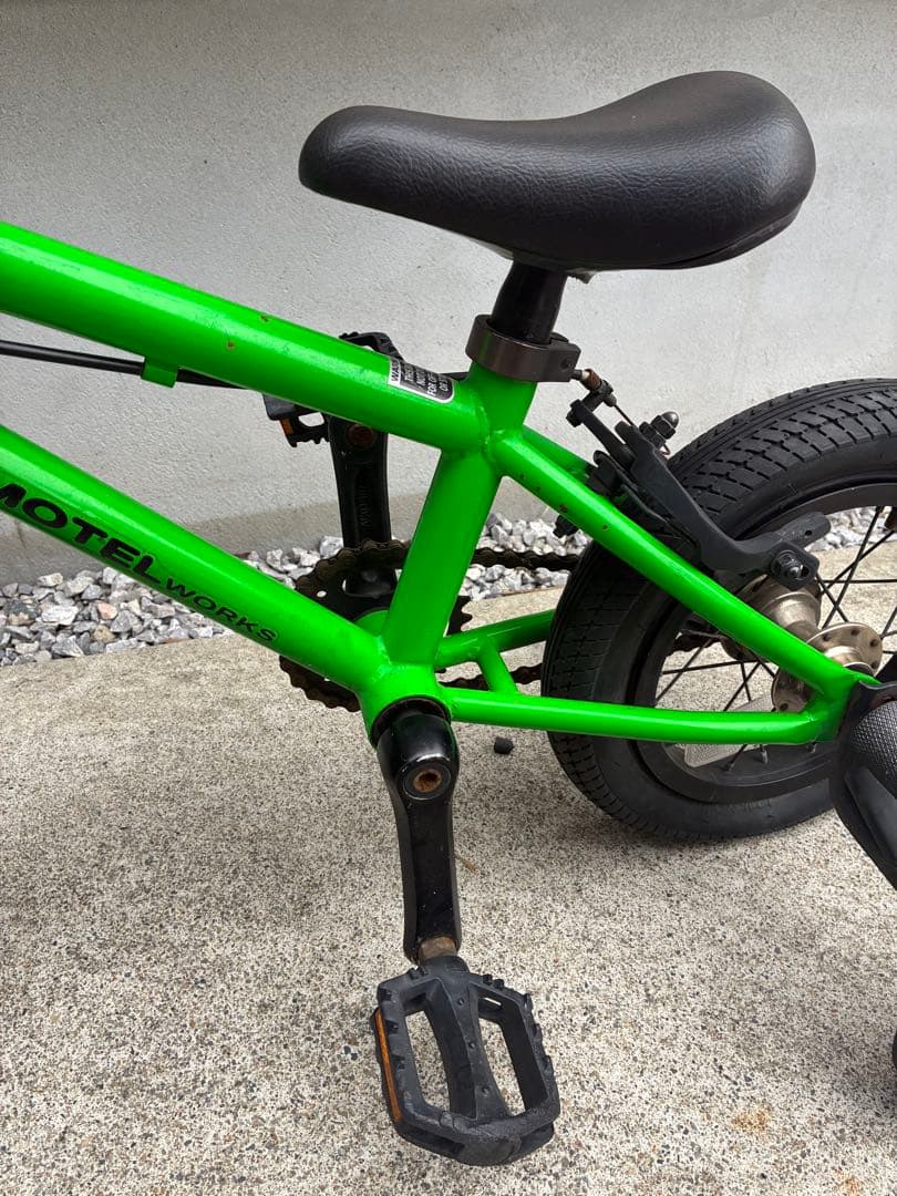 送料無料　子供用 BMX MOTEL WORKS PAL 12インチ
