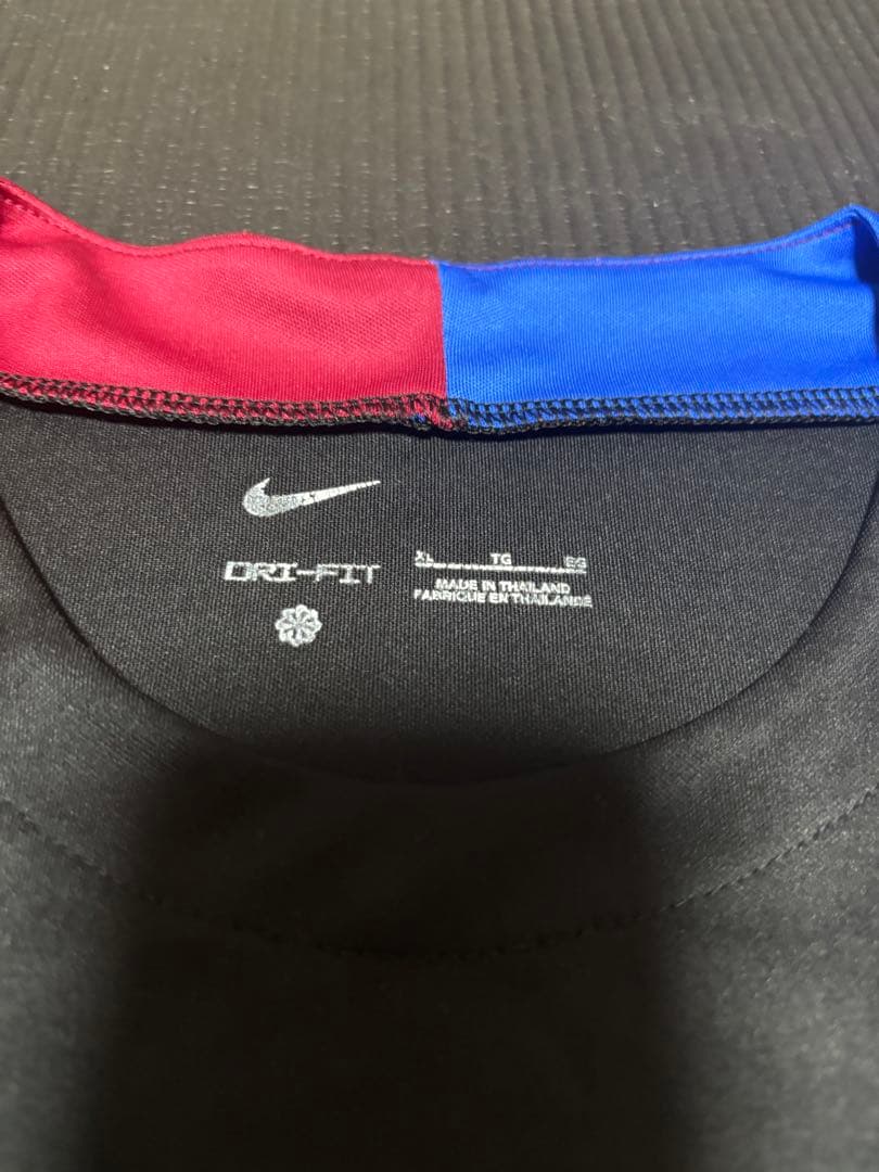 Nike FC Barcelona ノースリーブシャツサイズXL