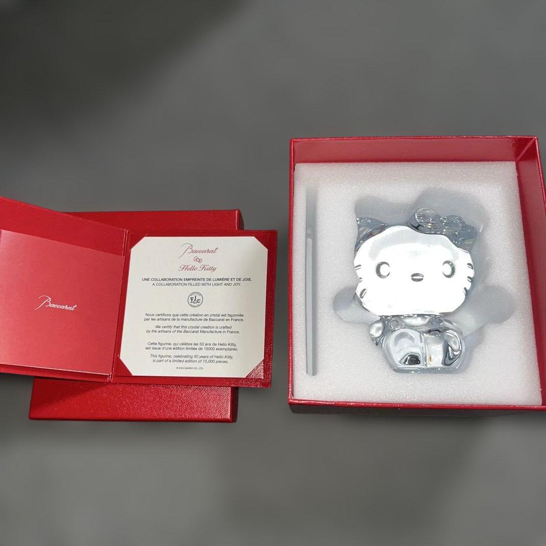 新品未使用•箱付き】Baccarat キティちゃん