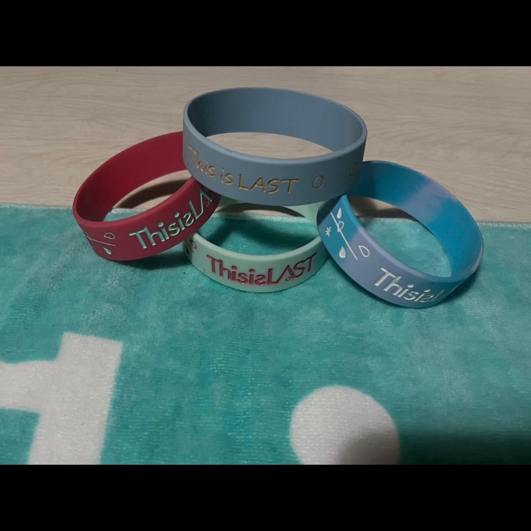 This is LAST タオル ラバーバンド ステッカー キーホルダー