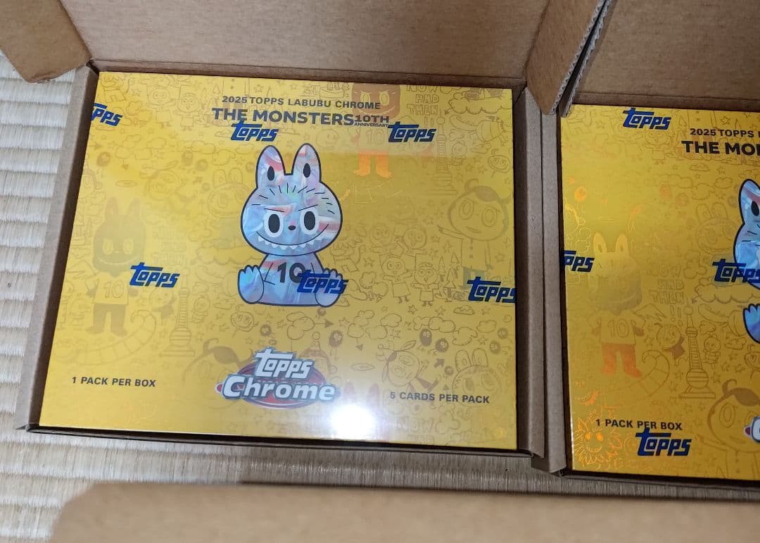 新品未開封 Topps Chrome labubu 10周年記念BOX ラブブ