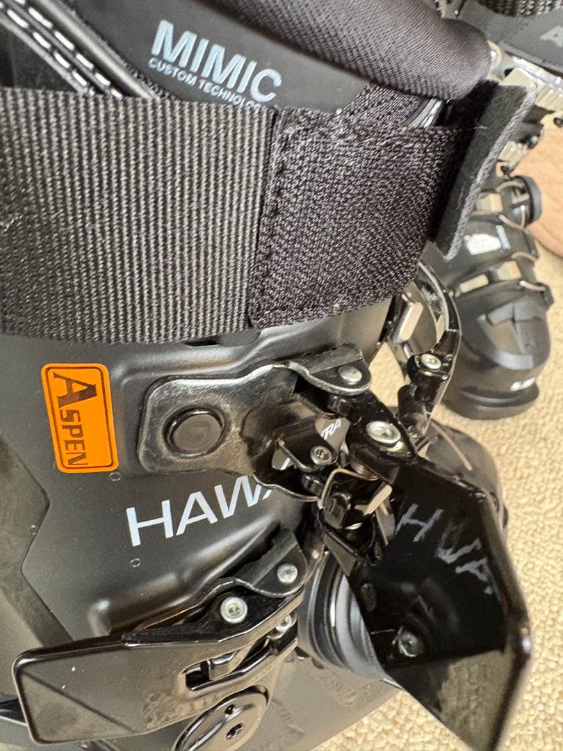 最値下げ:ATOMIC HAWX ULTRA 85W スキーブーツ 23.5