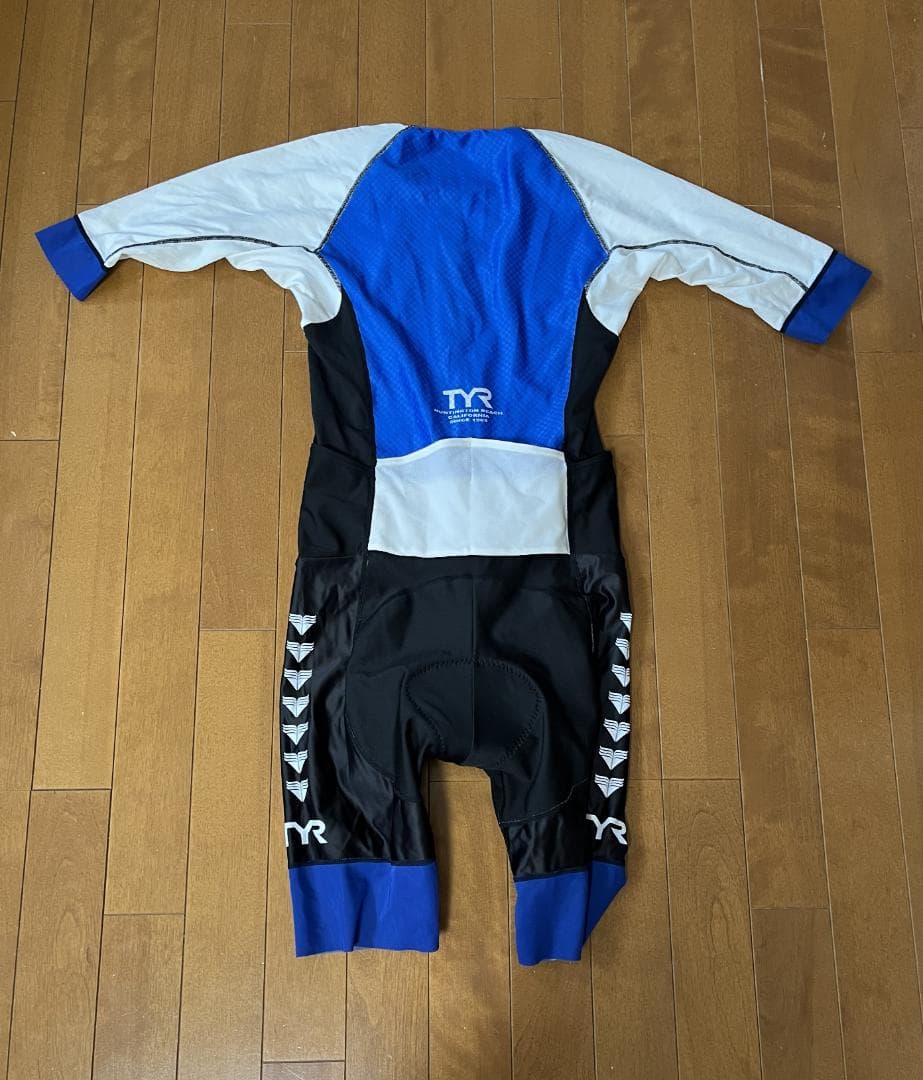 TYR トライスーツ　Ｌサイズ　トライアスロン用ウェア