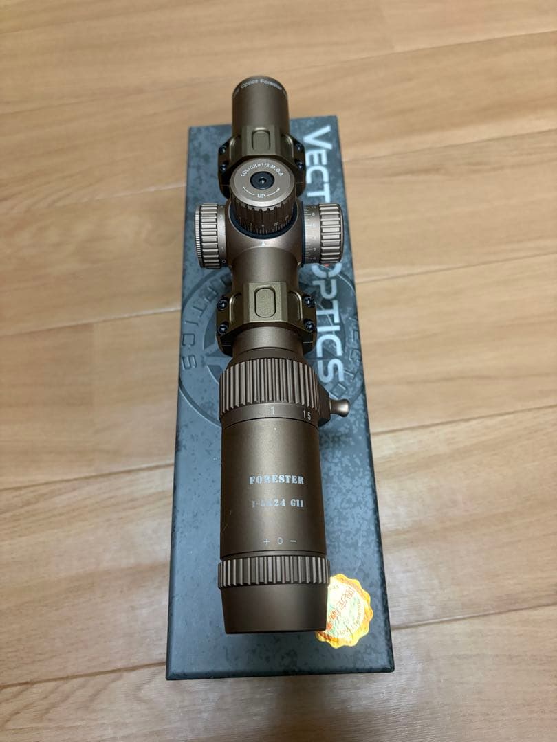 Vector Optics Forester GenII FDE マウント付き