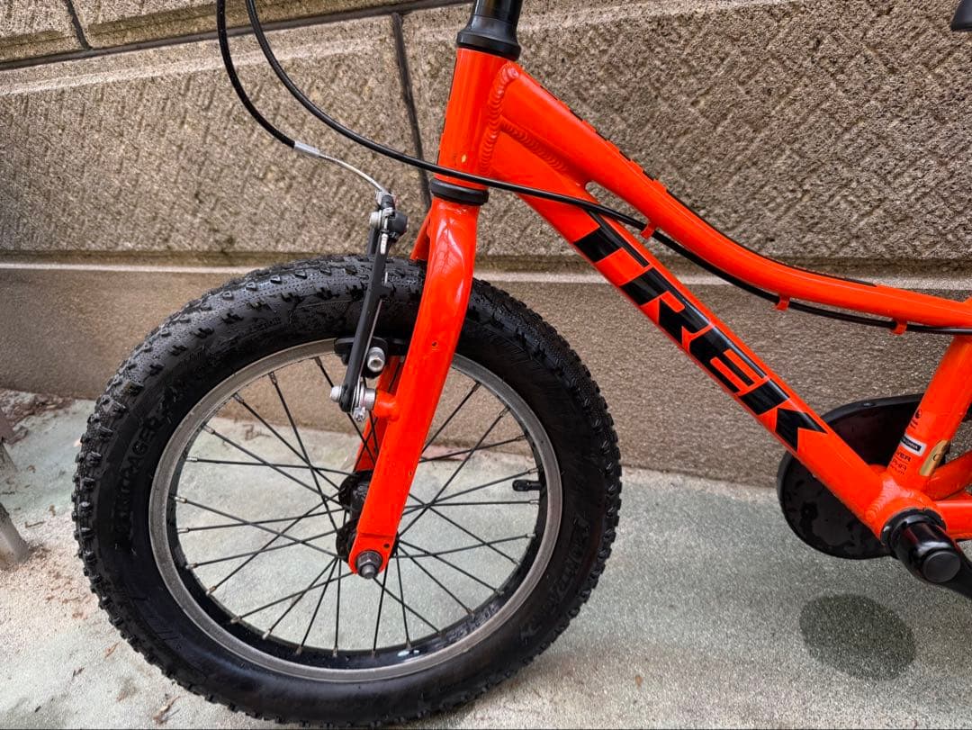 人気トレック16インチ子供車 キッズバイク　MTBトレック Precaliber