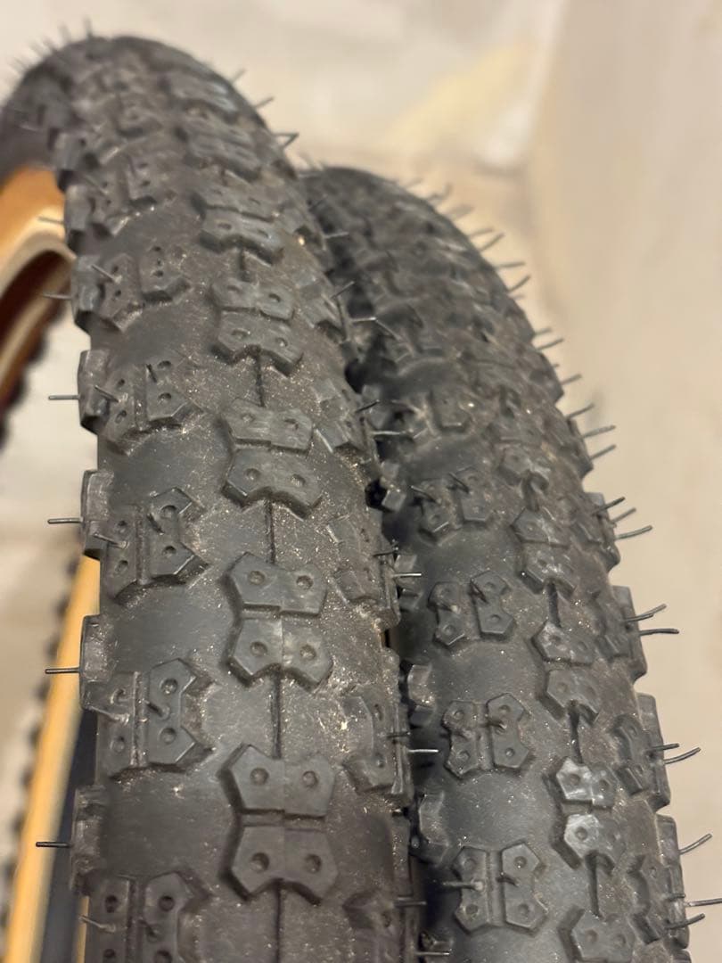 old bmx サイドスキンタイヤ