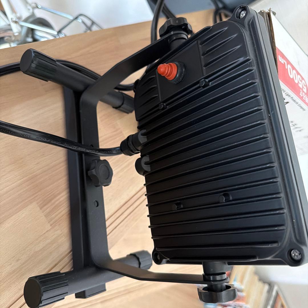 超薄型LEDワークライト