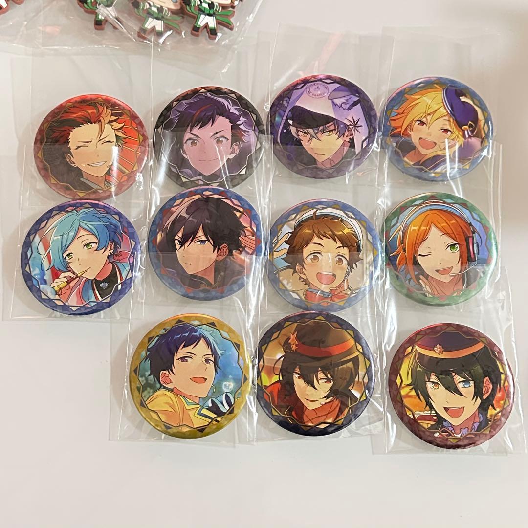 【美品】あんスタ グッズまとめ売り 55個(缶バッジ、ストラップ)