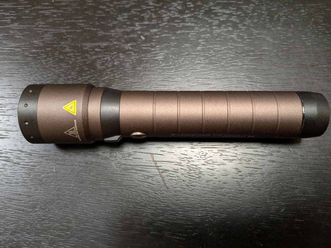 【お買得】Ledlenser　LED ハンディライトP7R Signature