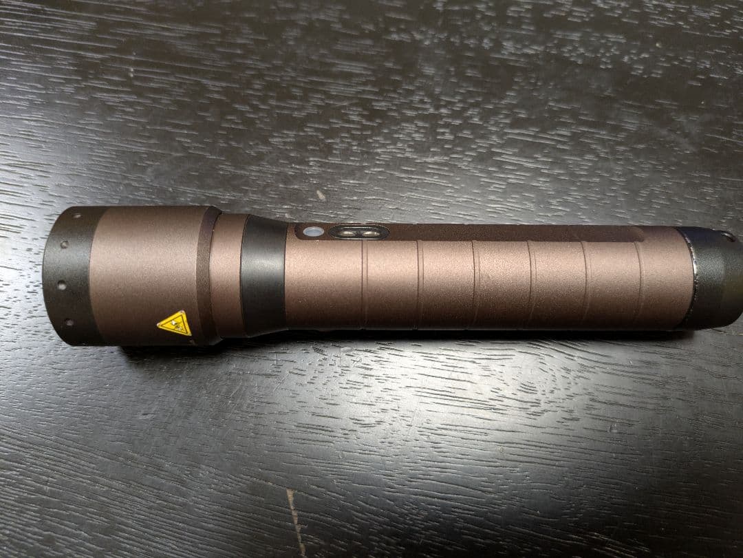 【お買得】Ledlenser　LED ハンディライトP7R Signature