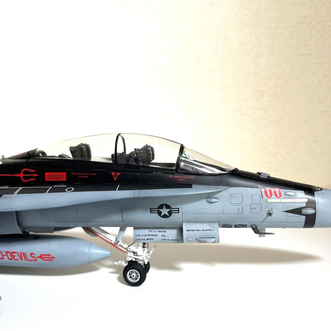 戦闘機プラモデル完成品1/48F-18ホーネット