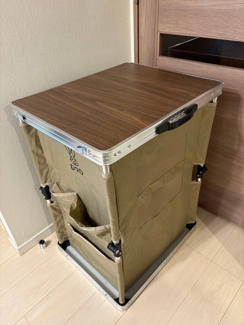 DOD 折りたたみ式アウトドアテーブル カーキ