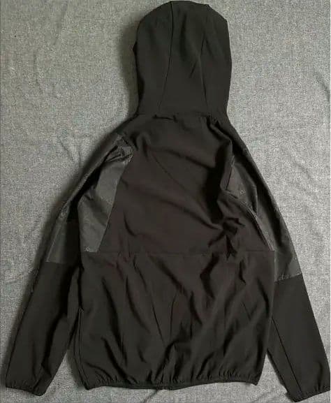 【最終価格】3/31まで 新品　 ミズノプロ　2024テックシールドフーディス
