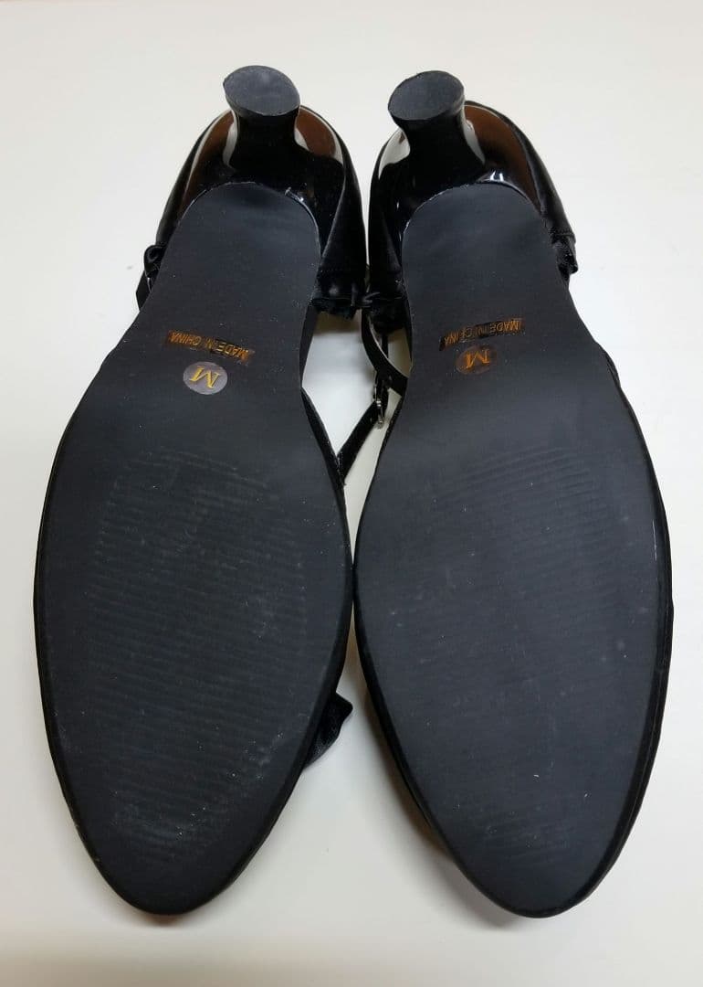 レディース、パンプス、ブラック色、Ｍサイズ、約23.5cm