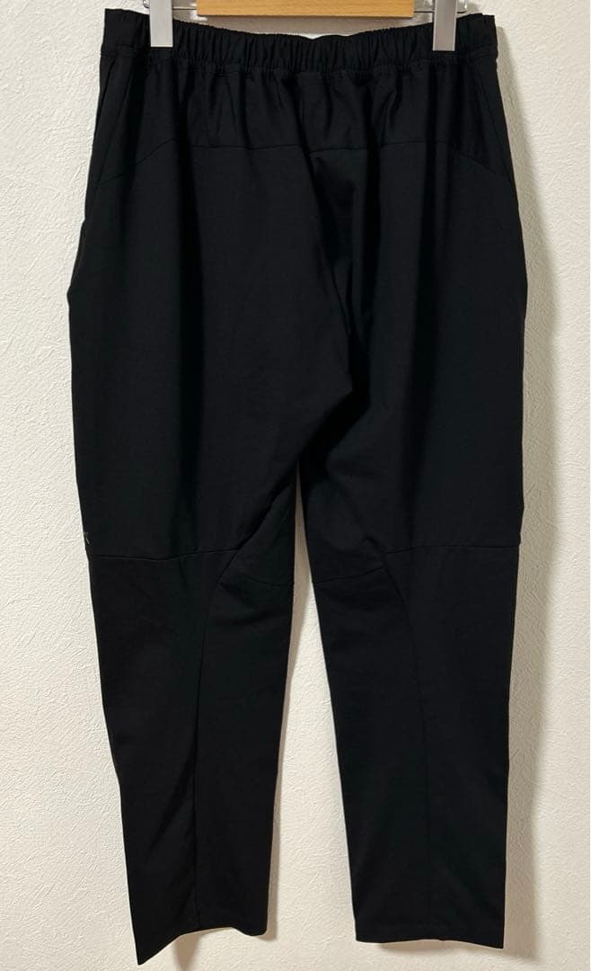 【新品】YONEX ユニウォームアップパンツ　L