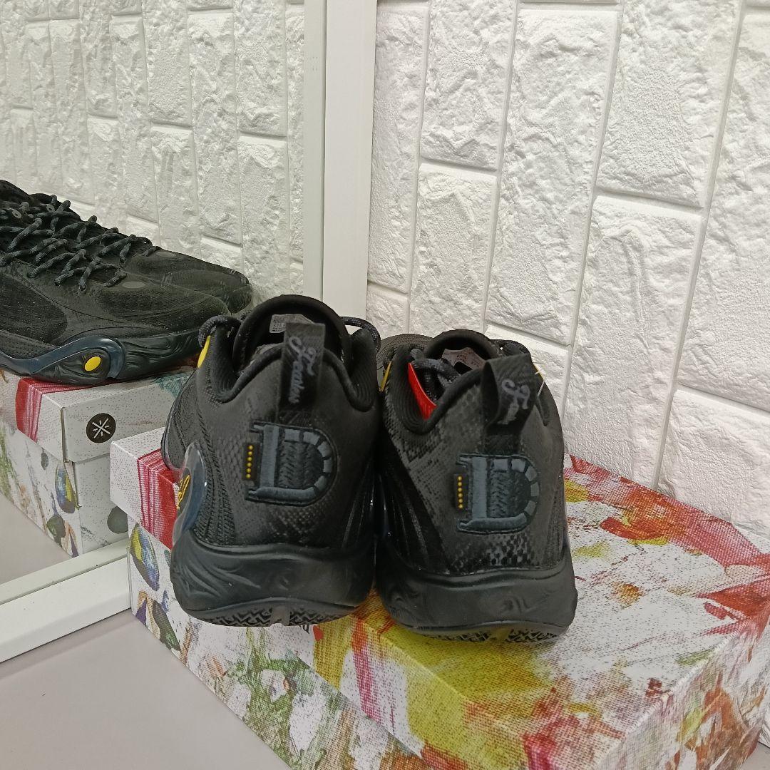 LI−NING Wade Dlo1 \"門徒\" バッシュ US9