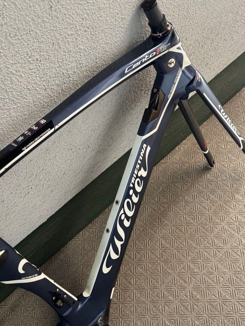 ウィリエール Wilier Cento カーボンフレーム