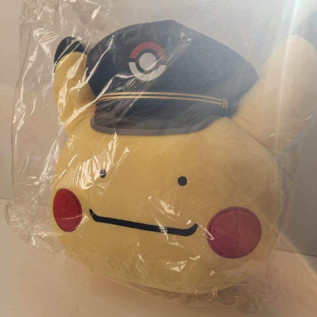 ★期間限定★ 韓国 ピカチュウ 駅長 クッション 釜山 キーホルダー付き