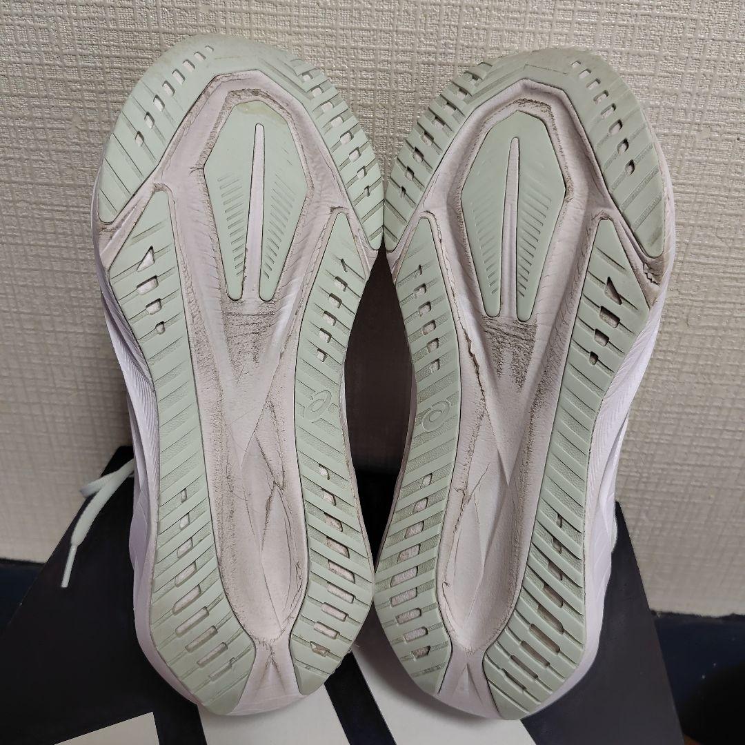 ASICSノヴァブラスト5 26cm ランニングシューズ