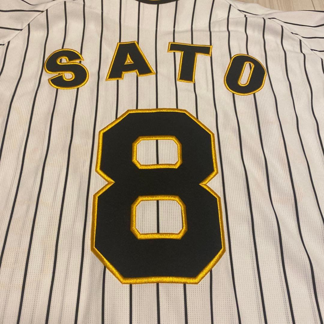 阪神タイガース Tigers ユニフォーム XO 佐藤輝明 SATO 8