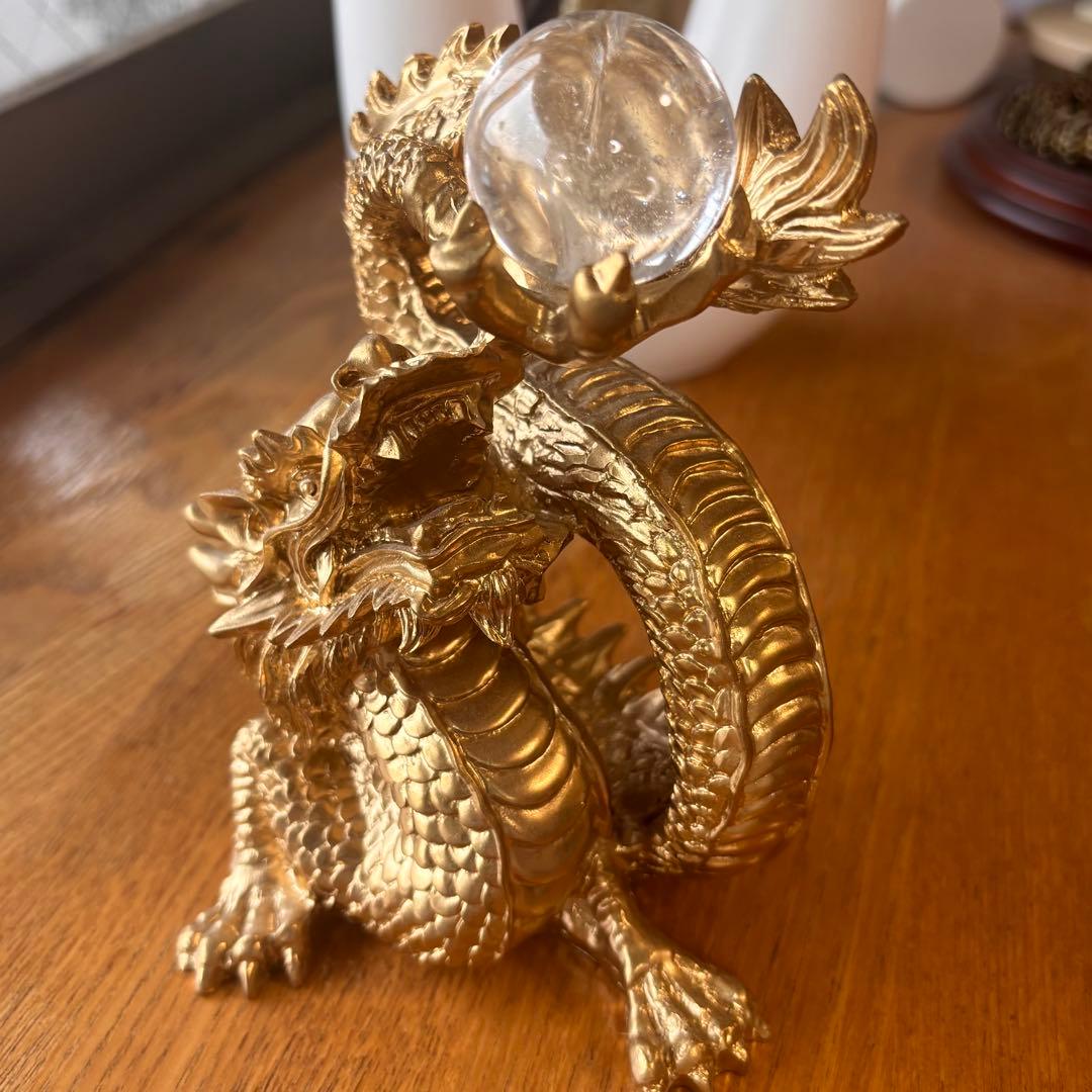 【セレクト品】五本爪 龍神 水晶丸玉付き置物