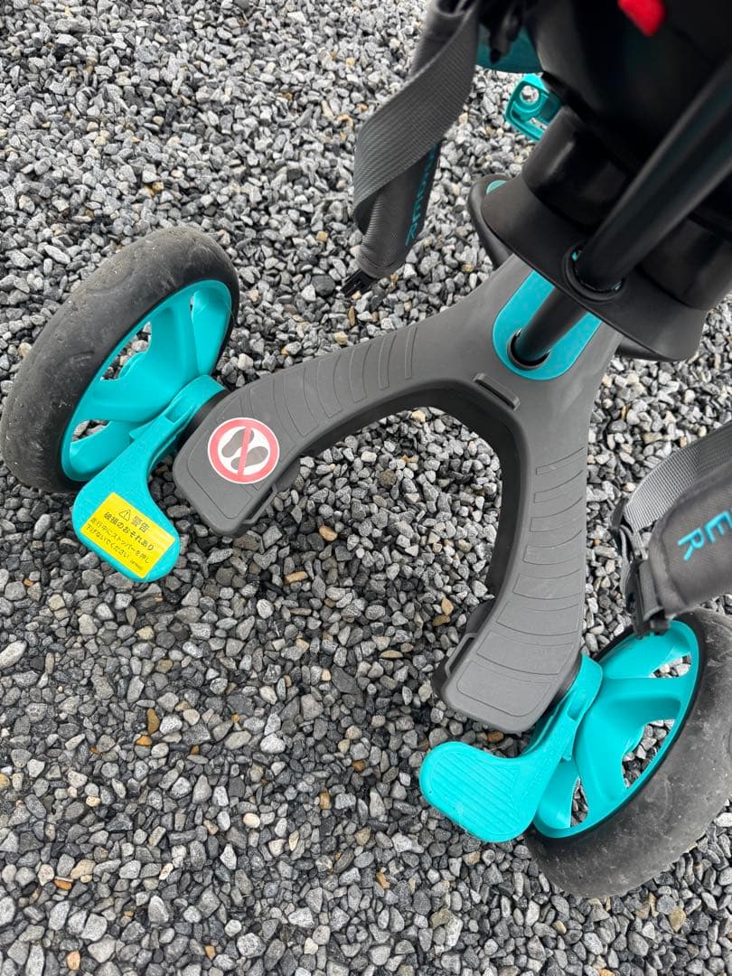 GLOBBER エクスプローラートライク 4in1 三輪車 子供用 キックバイク