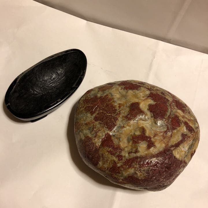 珍品レア 自然石の赤石の原石