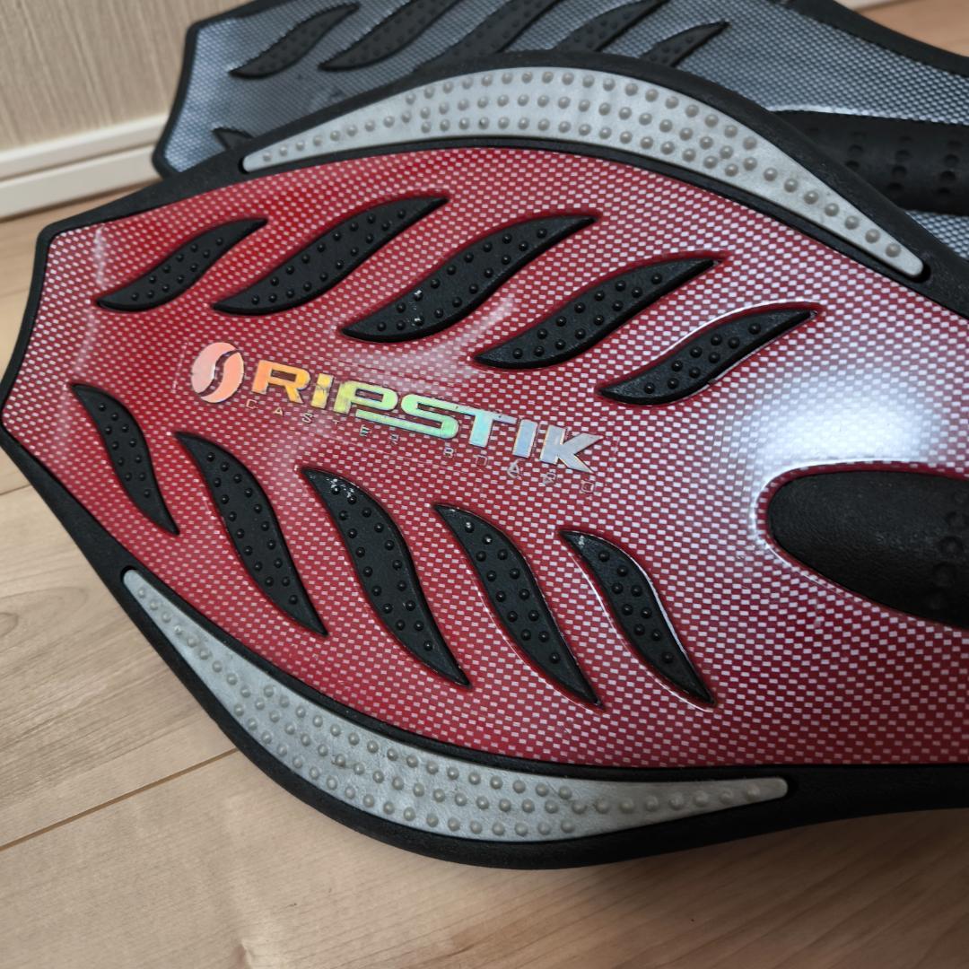 RIPSTIK　リップスティック　レッド　ブラック ２本セット