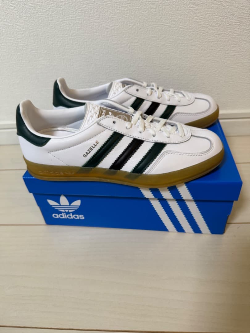 adidas GAZELLE（ガゼル）24.5cm 「新品」レアカラーライン