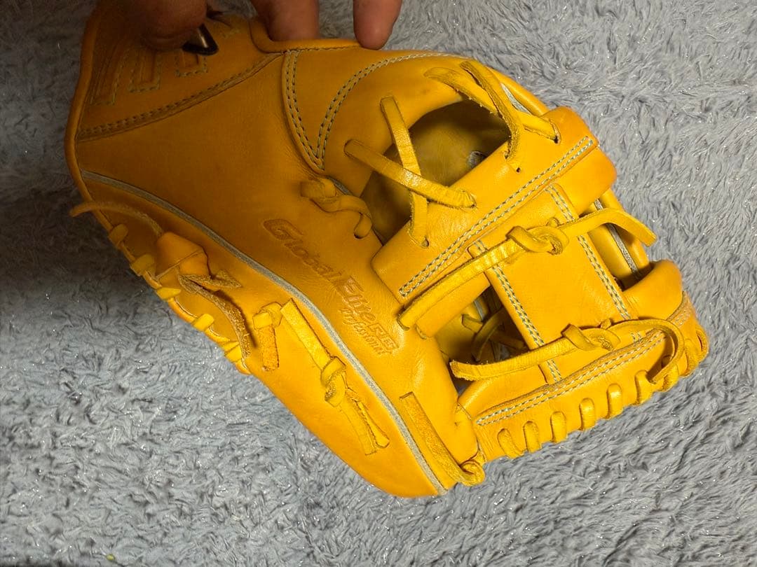 Mizuno Global Elite イエローグローブ軟式用