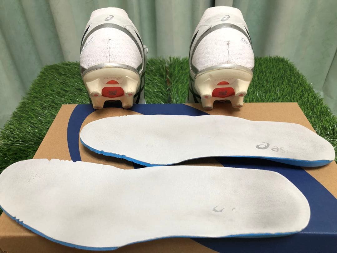 シューズ asics  DS LIGHT