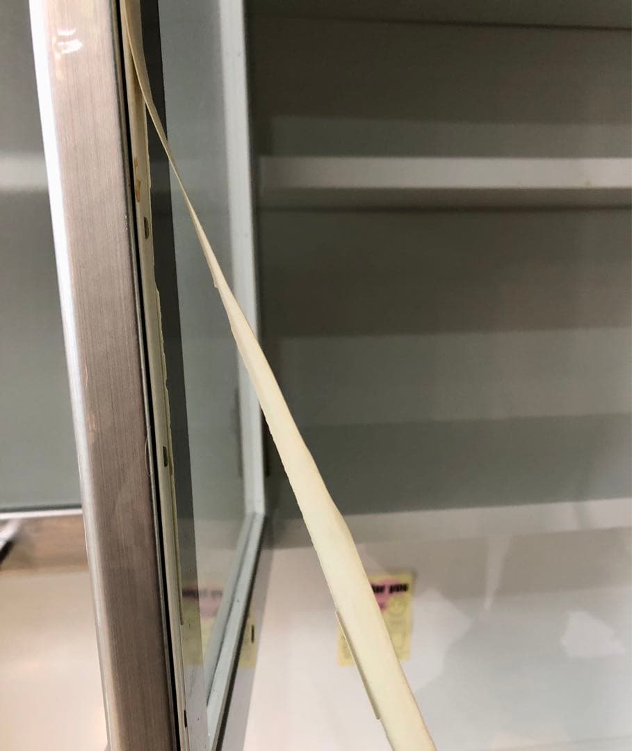 〈手渡し料金＠兵庫県加東市〉スタイリッシュな食器棚　 　ユーアイ アガペー