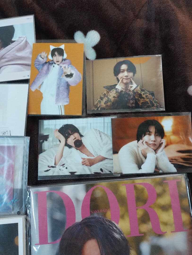 桜田通　サイン入りカレンダー＆限定品CD＆グッズ