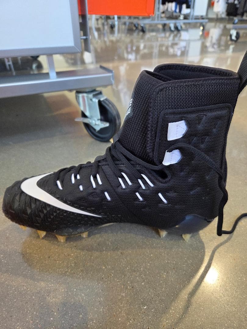 NIKE FORCE SAVAGE ELITE TD 黒 7.5