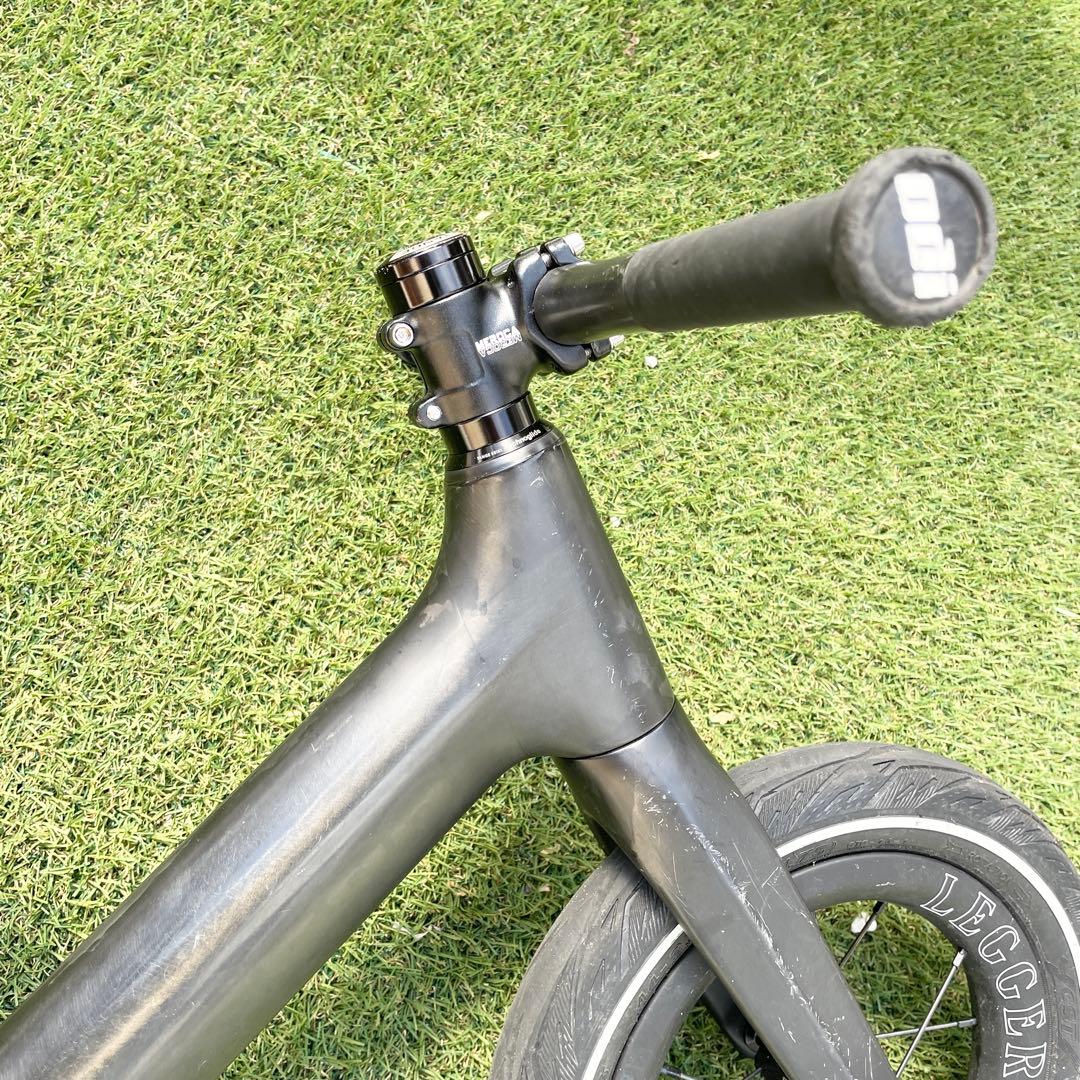 ゼロバイクファクトリー　レジット　レジェラ　ランバイク　カーボン　ストライダー