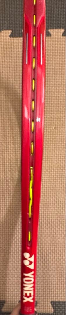 2026 YONEX VCORE 100 ルビーレッド