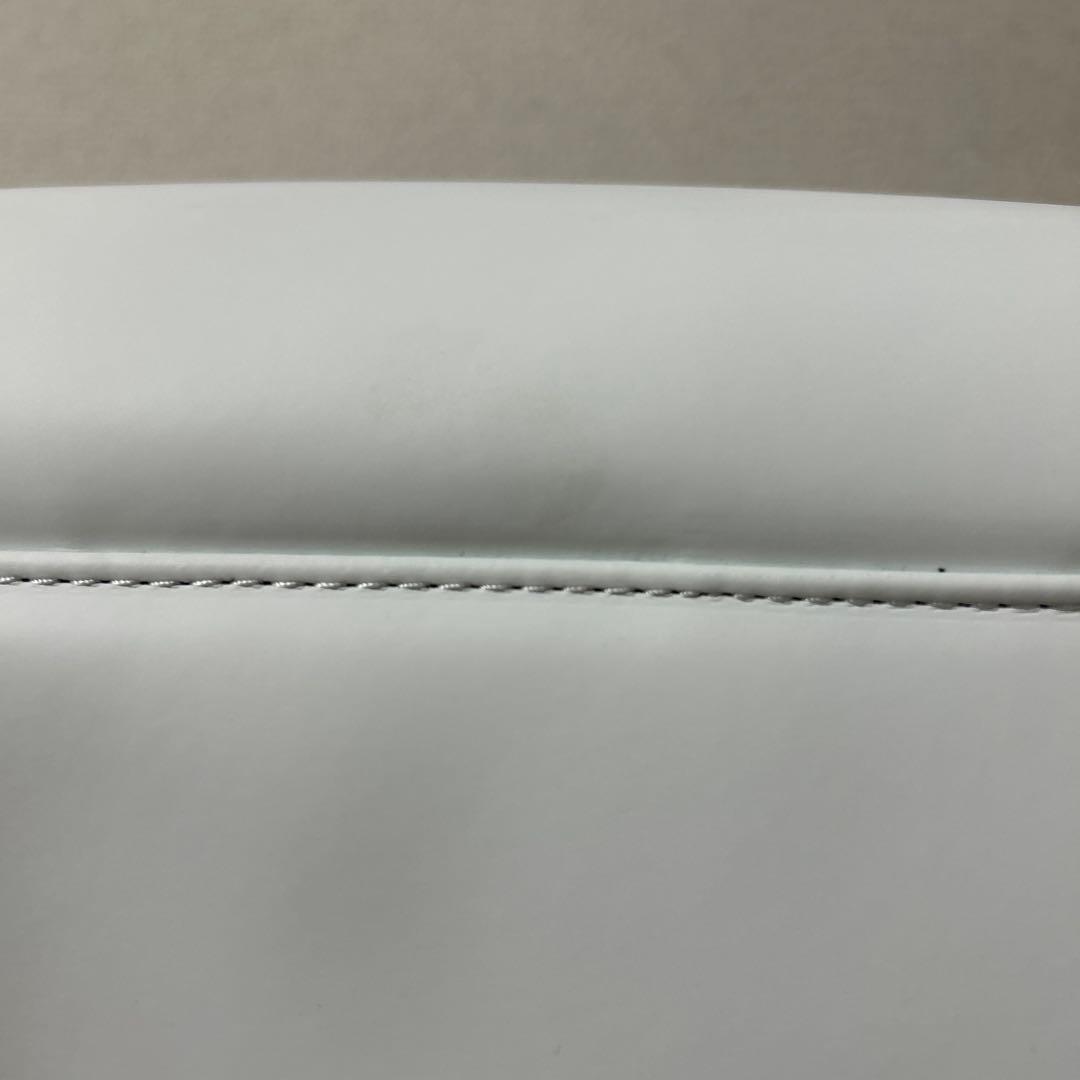 【新品タグ付き】Titleist ゴルフバッグ ボストンバック 中型 ホワイト