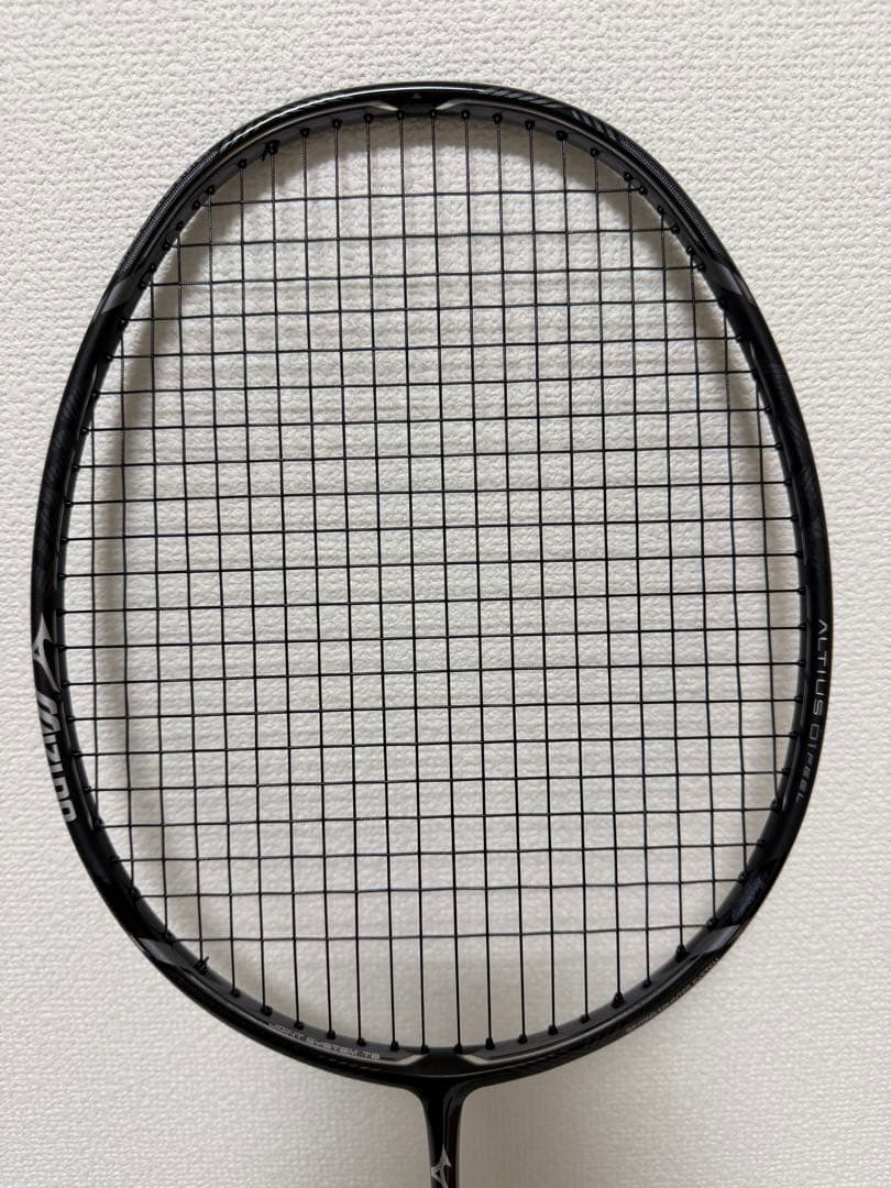 【美品】ALTIUS 01 FEEL ラケットケース　シャトル10個付き