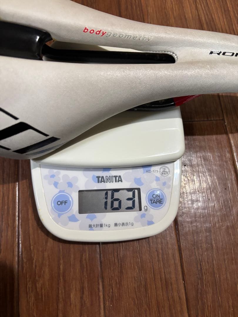 SPECIALIZED ROMIN EVO サドル 130mm 163g