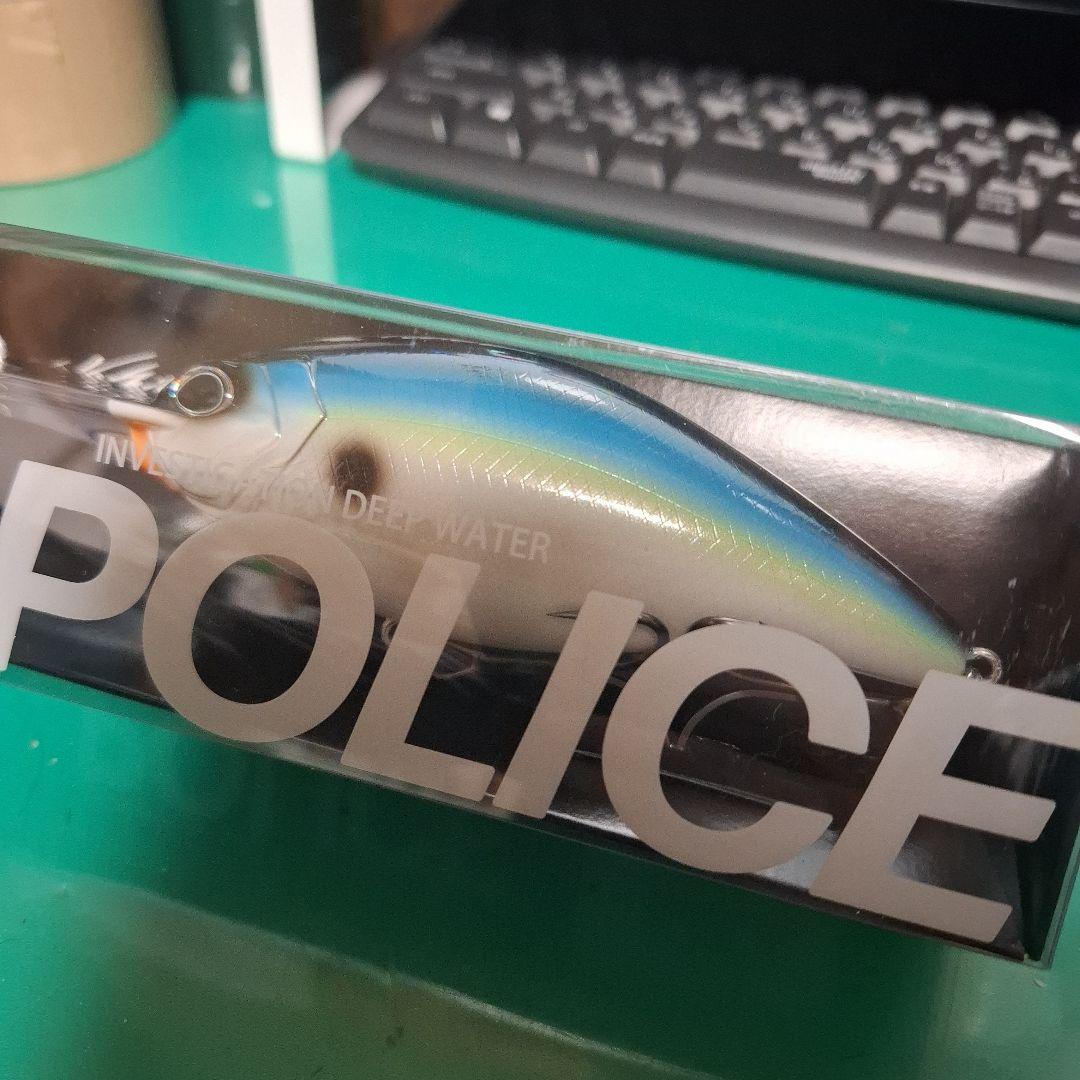 DRT　ポリス　セクシーシャッド　POLICE　Sexy Shad　 新品