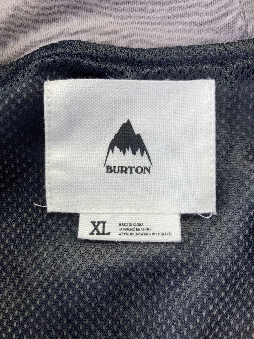 新品 burton バートン パーカー XLサイズ アパレル