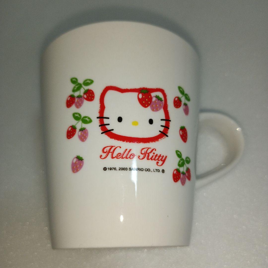 サンリオ　ハローキティ　平成レトロ　コップ マグカップ　いちご　ファンシー　陶器