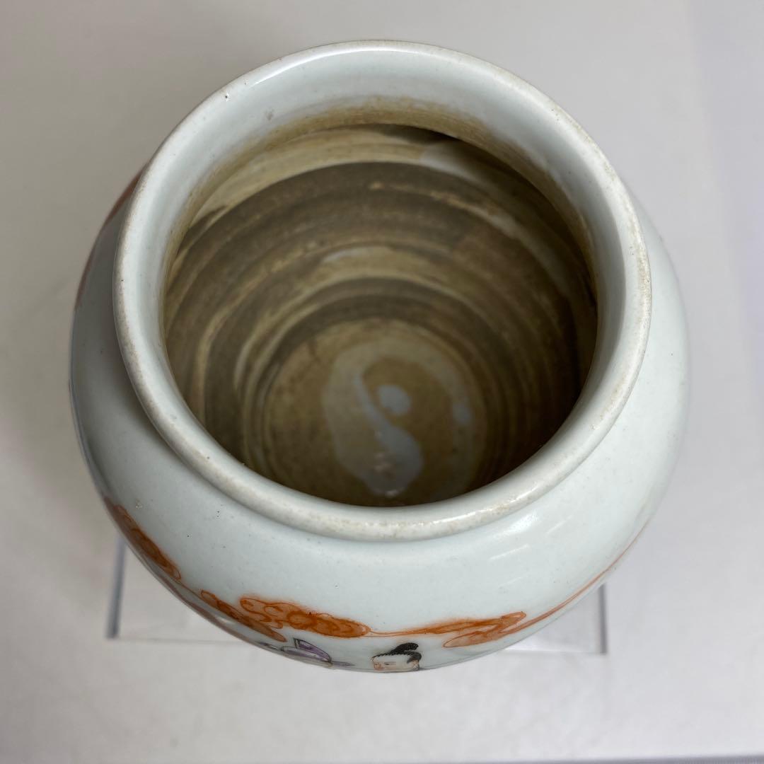 中国清時代　粉彩人物画　高さ約10.8㎝　タサチ　東さ8-0328☆2F