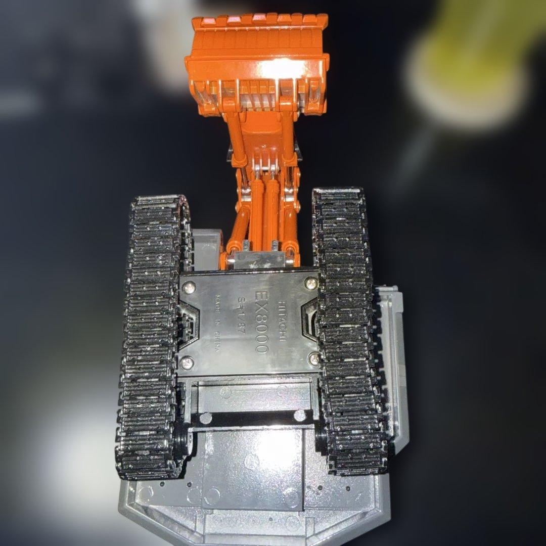 日立建機 1/87 EX8000 油圧ショベル