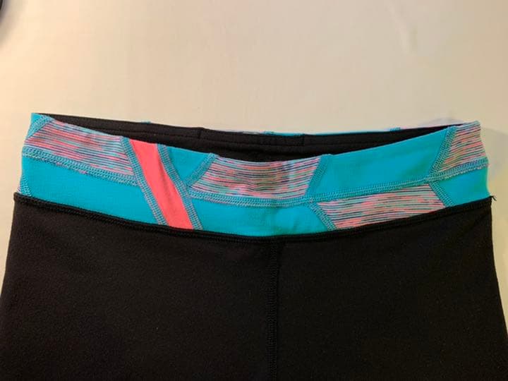 Ivivva ヨガ　Figureskate  パンツ　レギンス