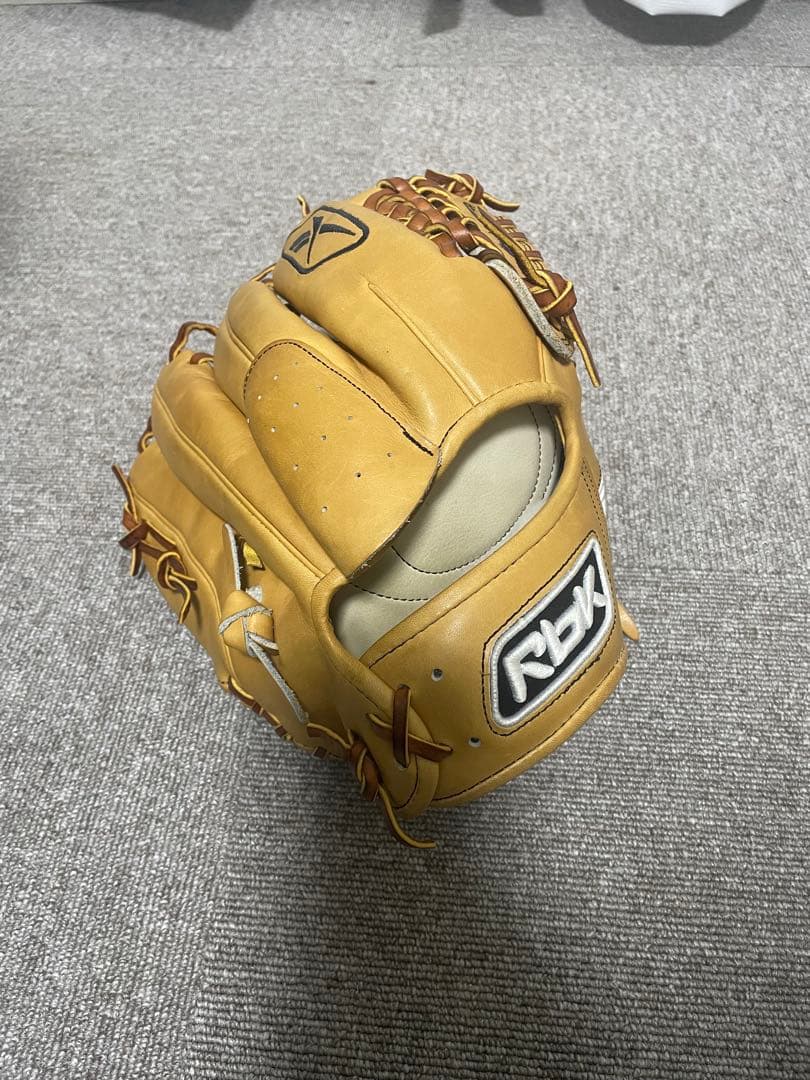 プロ支給品　実使用　リーボック 投手　コユニ　MLB支給品 硬式用
