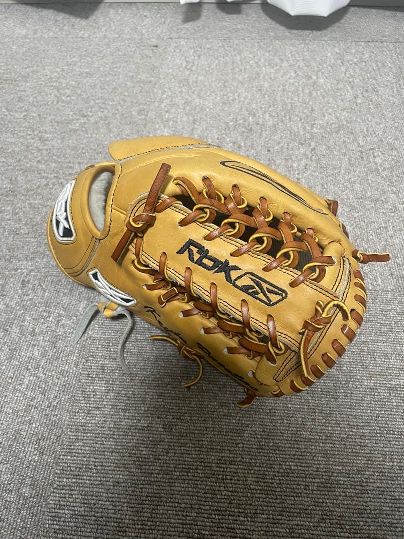 プロ支給品　実使用　リーボック 投手　コユニ　MLB支給品 硬式用