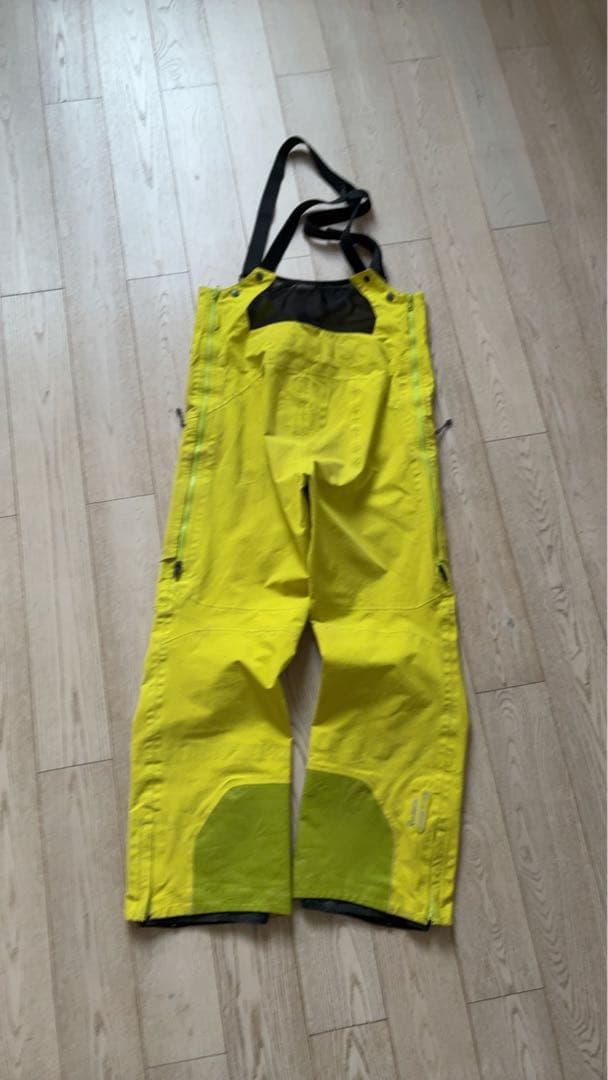 ak457 GORE-TEX イエロー GUIDE ビブ スノーボードウェア M