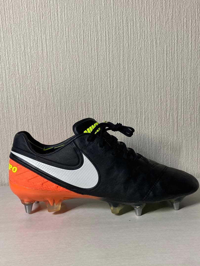 【最終価格】Nike TIEMPO6 SGソール　ティエンポ