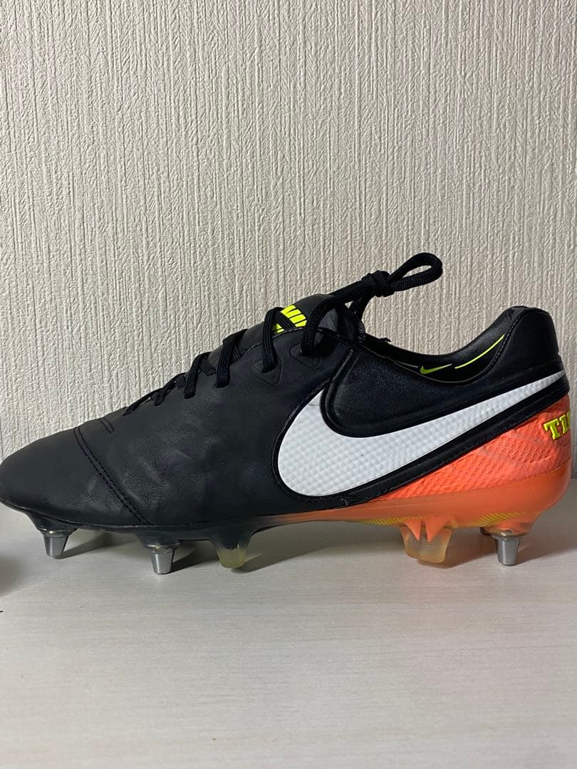 【最終価格】Nike TIEMPO6 SGソール　ティエンポ